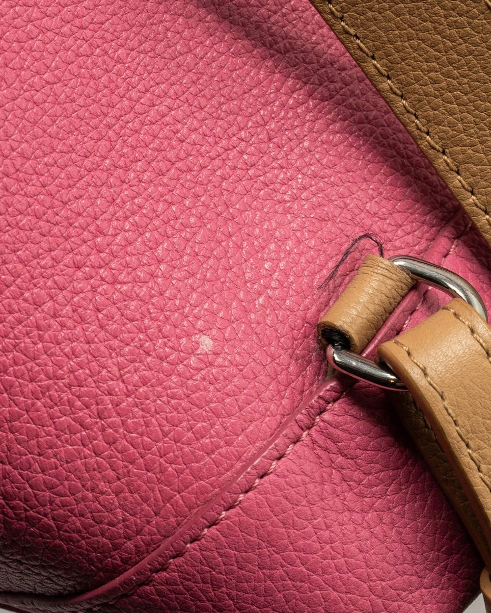 AAA Replica Louis Vuitton LV LOCKME BACKPACK CALFSKIN PINK/BEIGE SHW 