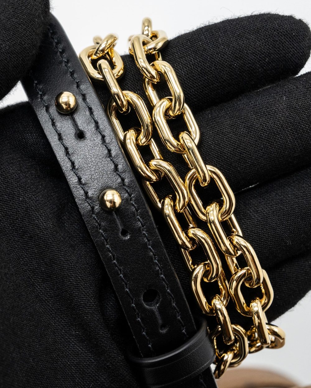AAA Replica Louis Vuitton LV ATLANTIS BB MONOGRAM REVERSE CANVAS GHW (NEW VERSION)