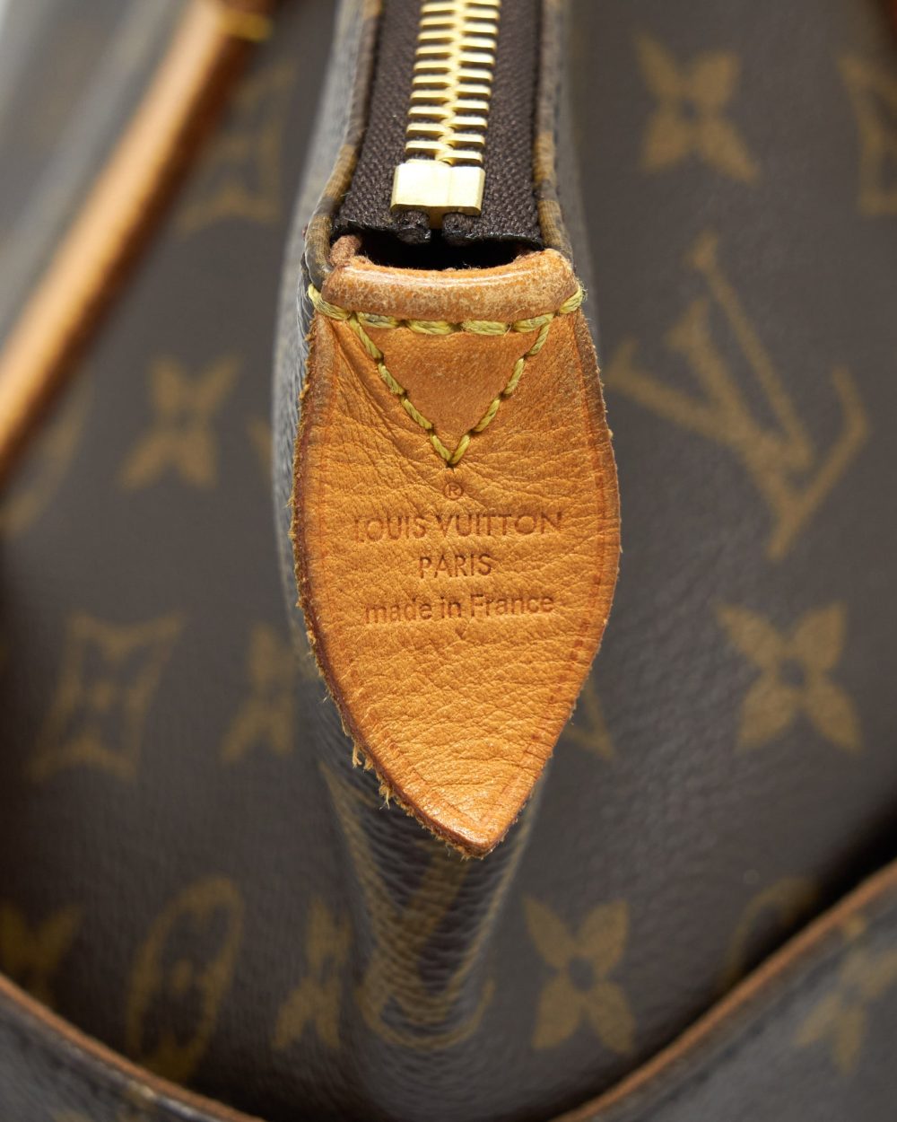 AAA Replica Louis Vuitton LV TOTE BAG MONOGRAM CANVAS GHW