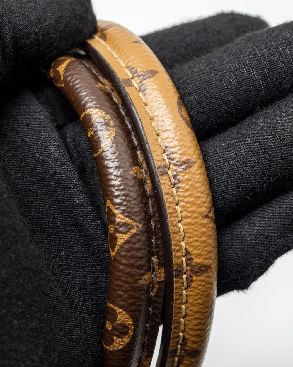 AAA Replica Louis Vuitton LV ONTOEGO GM MONOGRAM CANVAS GHW