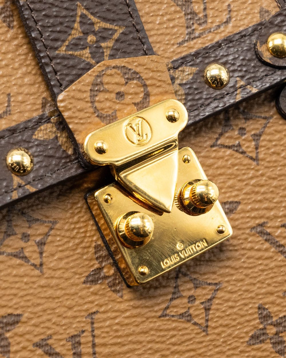AAA Replica Louis Vuitton LV VERTICAL TRUNK POCHETTE WITH CHAIN MONOGRAM REVERSE CANVAS GHW