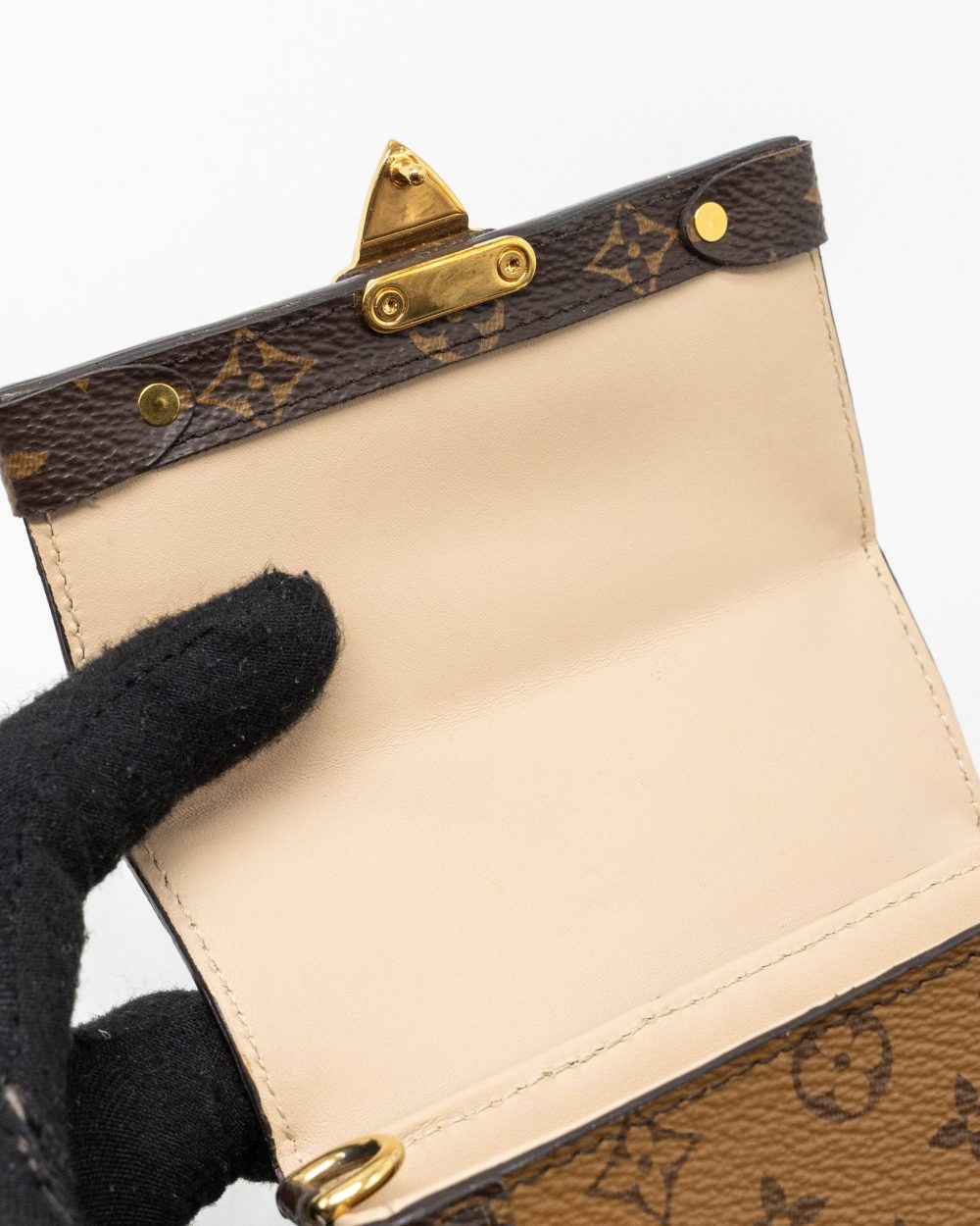 AAA Replica Louis Vuitton LV VERTICAL TRUNK POCHETTE WITH CHAIN MONOGRAM REVERSE CANVAS GHW