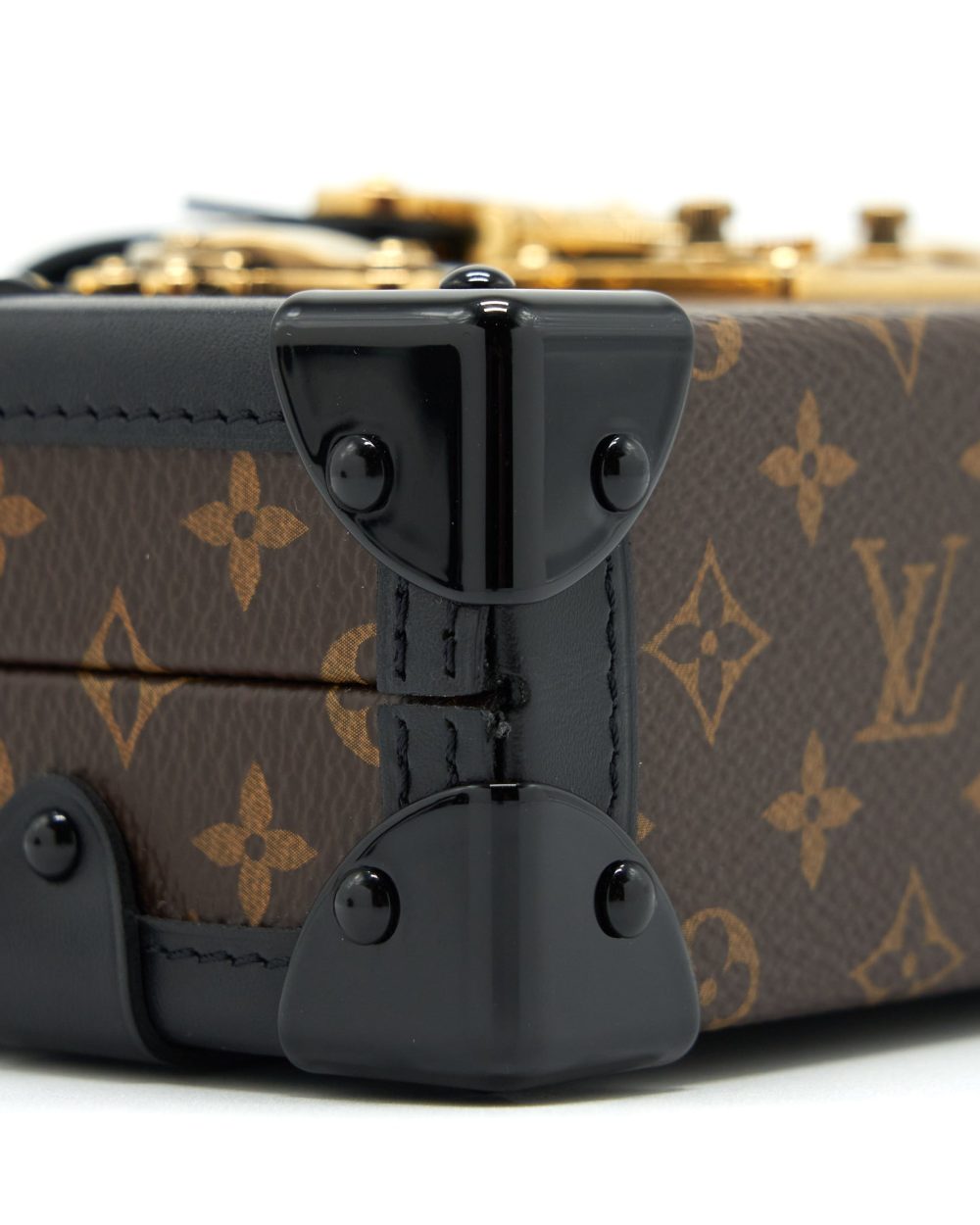 AAA Replica Louis Vuitton LV PETITE MALLE MONOGRAM CANVAS AND LEATHER GHW