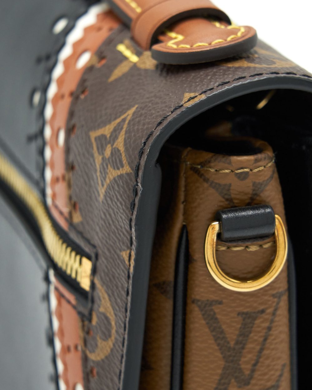 AAA Replica Louis Vuitton LV POCHETTE MÉTIS LIMITED EDITION BROGUE GHW
