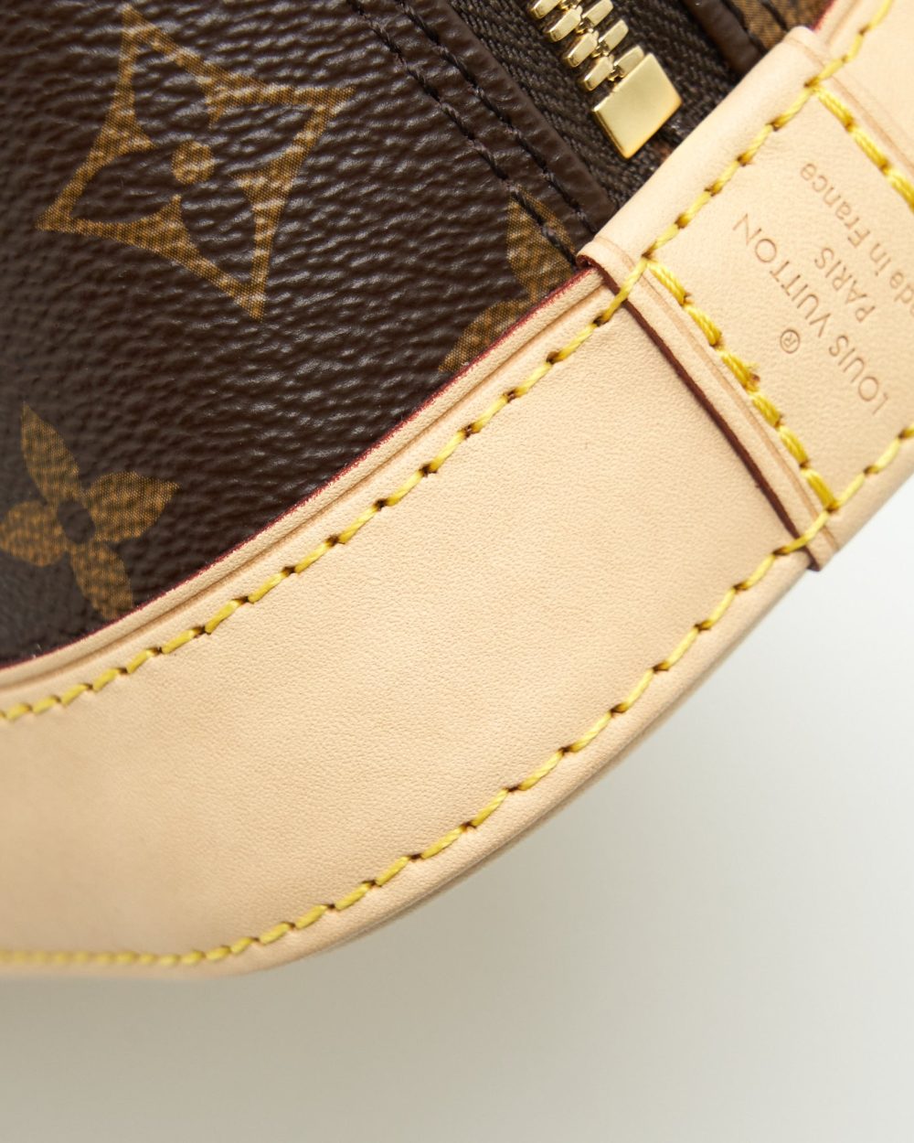 AAA Replica Louis Vuitton LV ALMA BB MONOGRAM CANVAS GHW