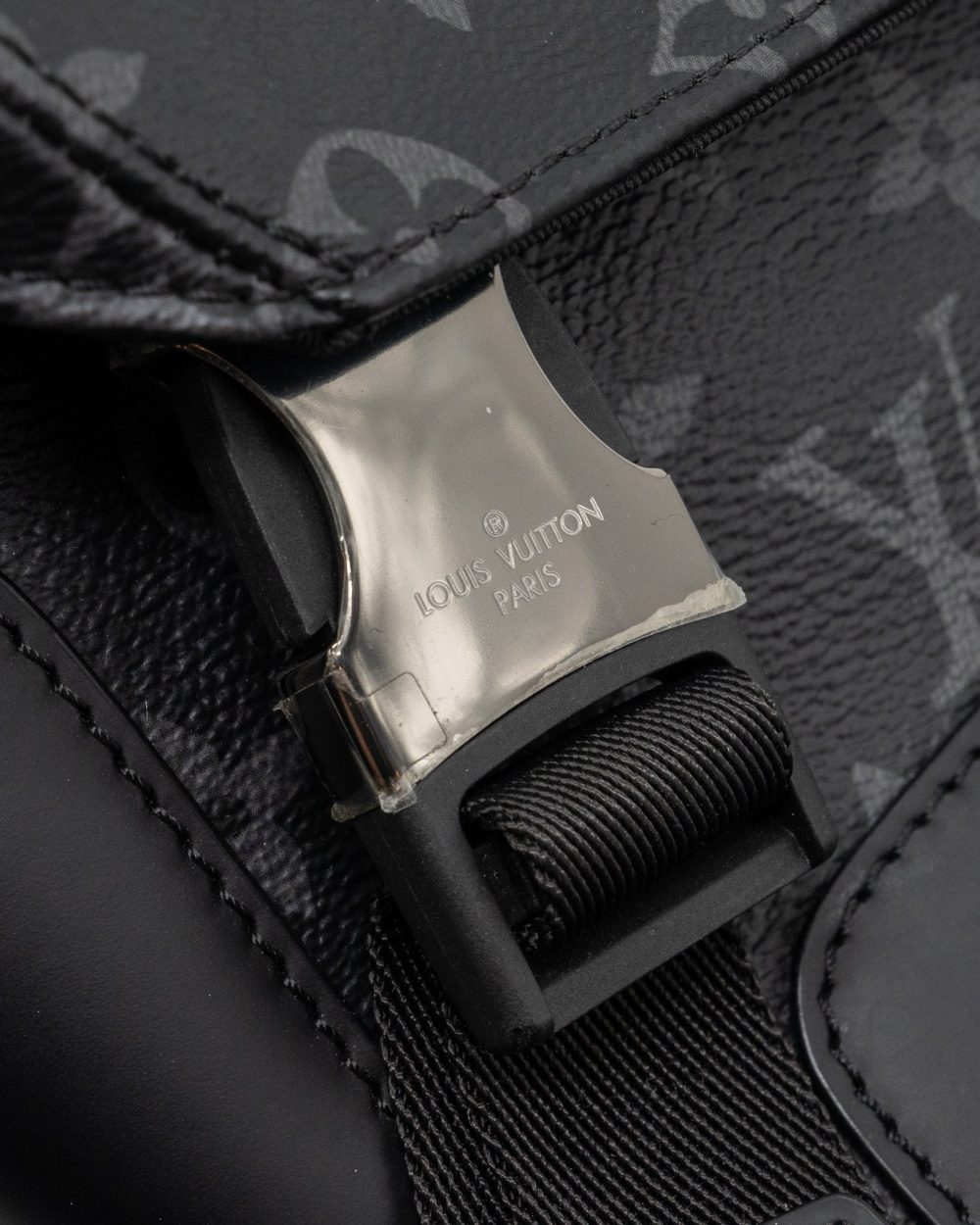 AAA Replica Louis Vuitton LV MESSENGER PM VOYOGER MONOGRAM ECLIPSE CANVAS BLACK SHW