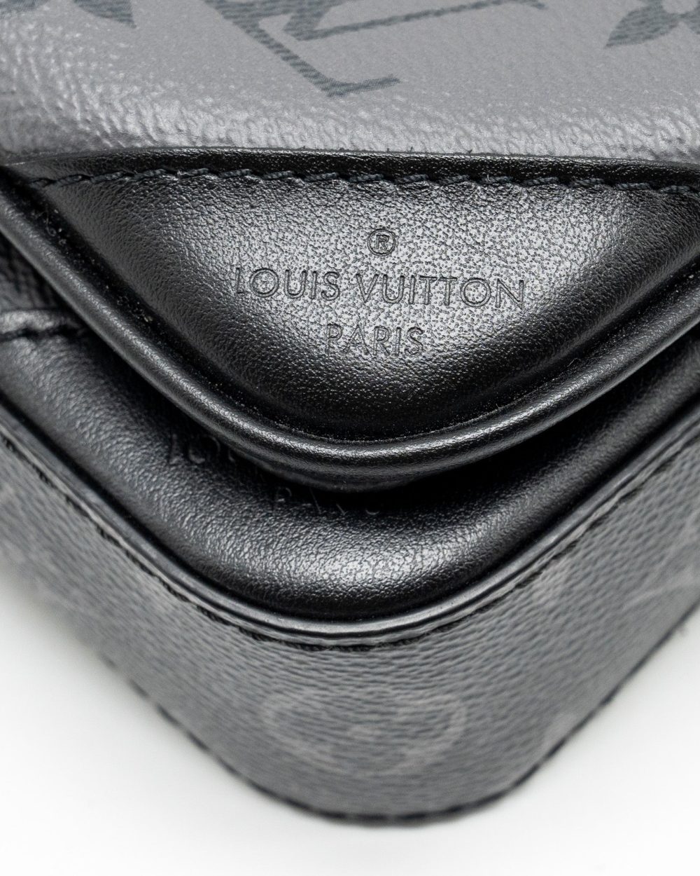 AAA Replica Louis Vuitton LV TRIO MESSANGER MONOGRAM ECLIPSE CANVAS BLACK/GREY WITH BLACK HARDWARE