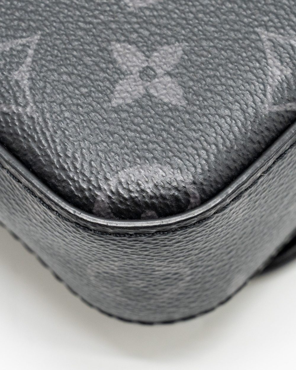AAA Replica Louis Vuitton LV TRIO MESSANGER MONOGRAM ECLIPSE CANVAS BLACK/GREY WITH BLACK HARDWARE