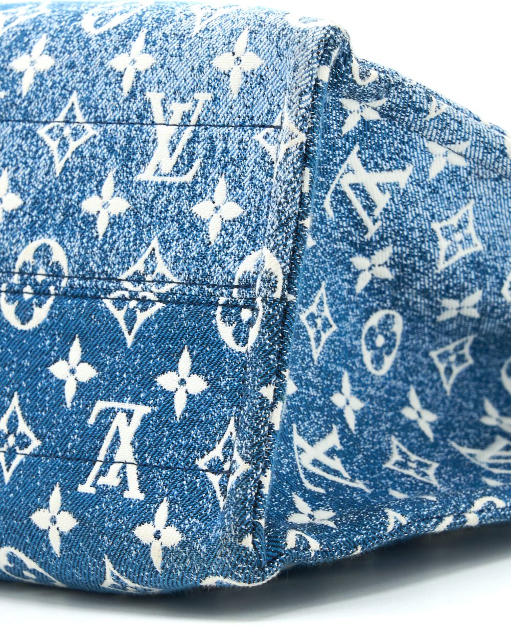 AAA Replica Louis Vuitton LV ONTHEGO MM MONOGRAM DENIM BLUE GHW