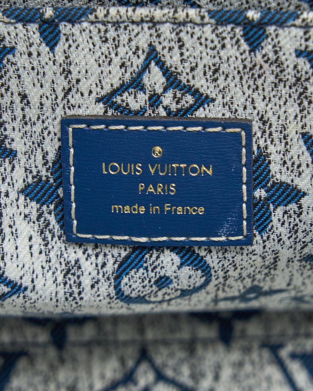 AAA Replica Louis Vuitton LV ONTHEGO MM MONOGRAM DENIM BLUE GHW