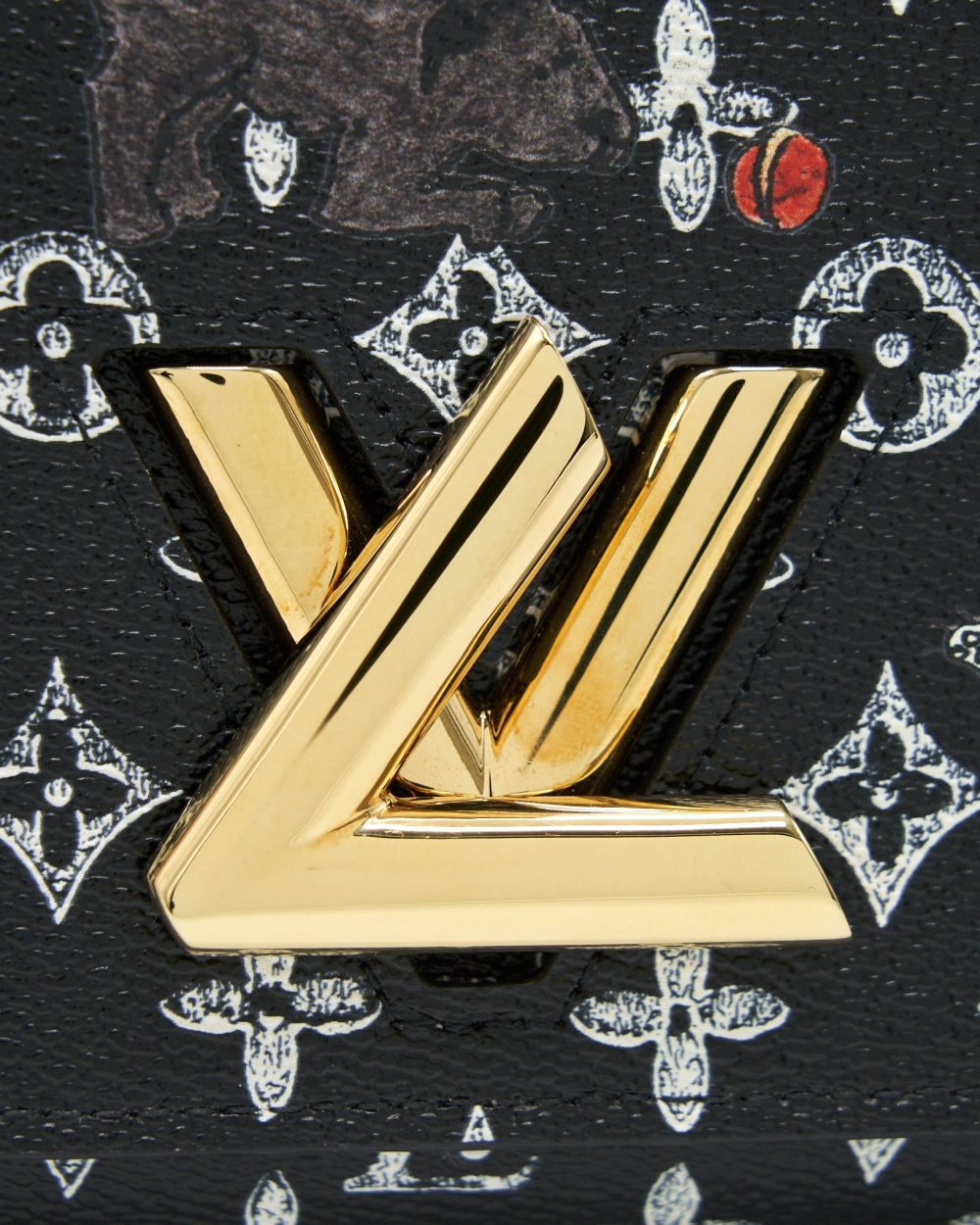 AAA Replica Louis Vuitton LV TWIST CHAIN WALLET MONOGRAM CATOGRAM CAT BLACK