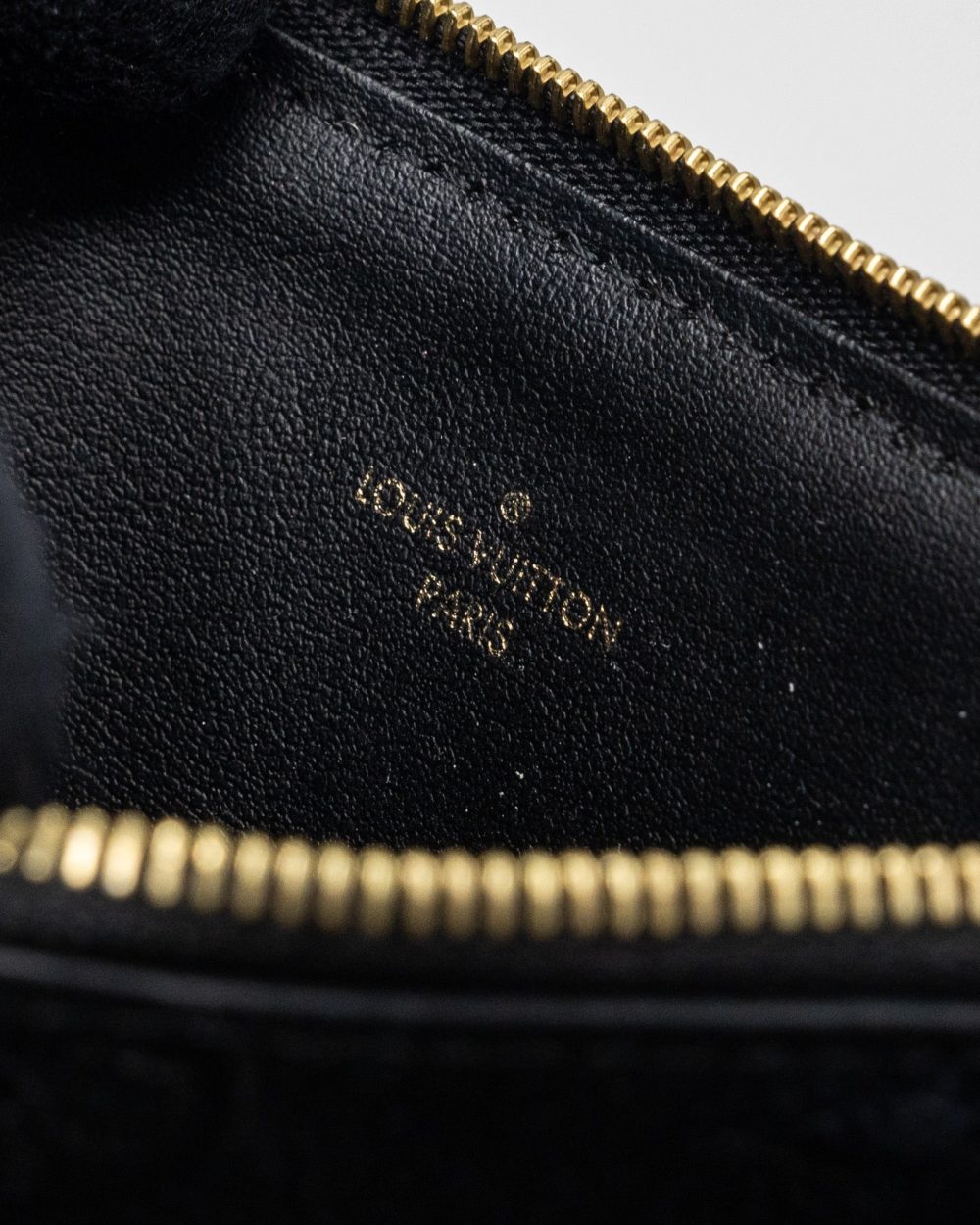 AAA Replica Louis Vuitton LV FELICIE POCHETTE MONOGRAM EMPREINTE BLACK GHW(NEW VERSION)