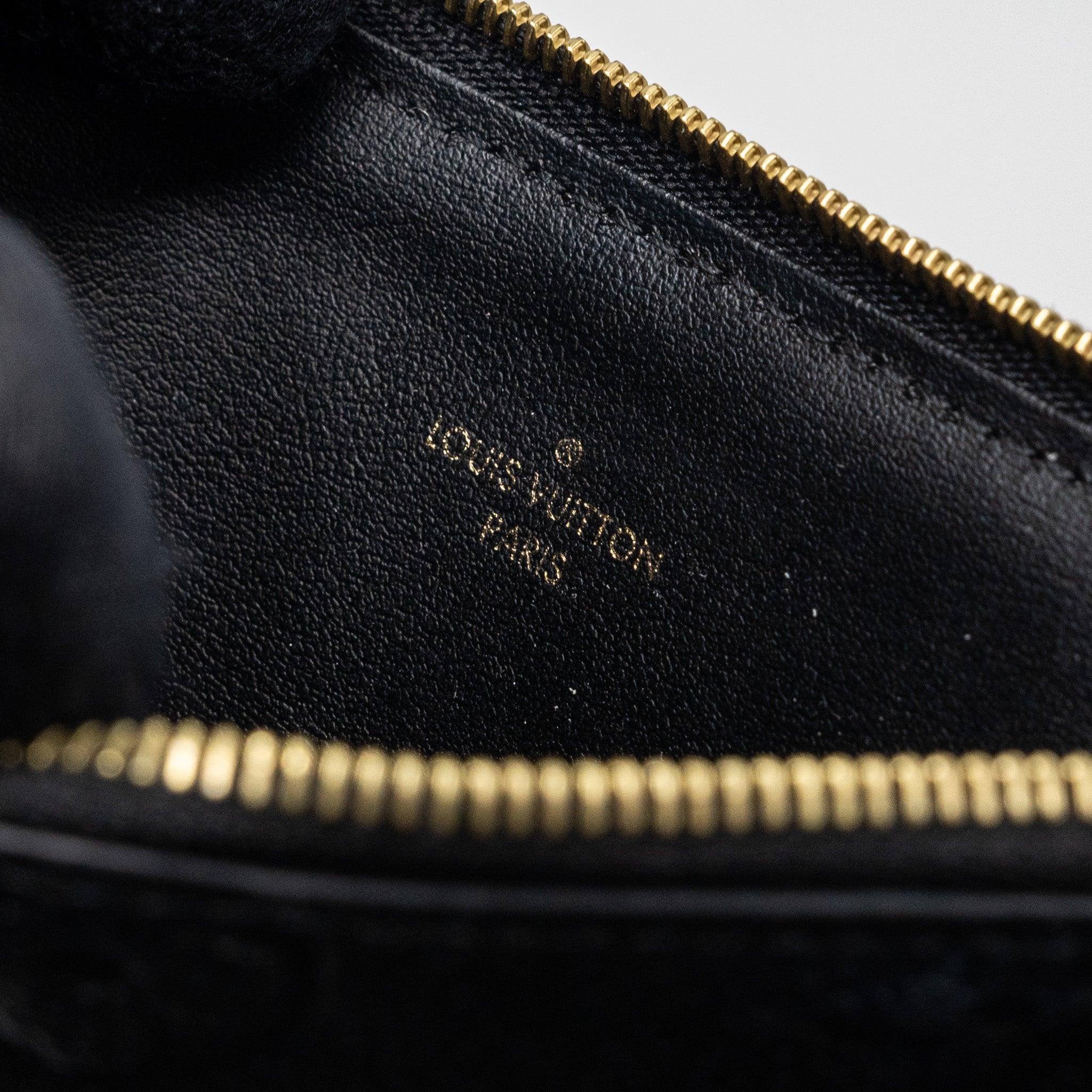 AAA Replica Louis Vuitton LV FELICIE POCHETTE MONOGRAM EMPREINTE BLACK GHW(NEW VERSION)