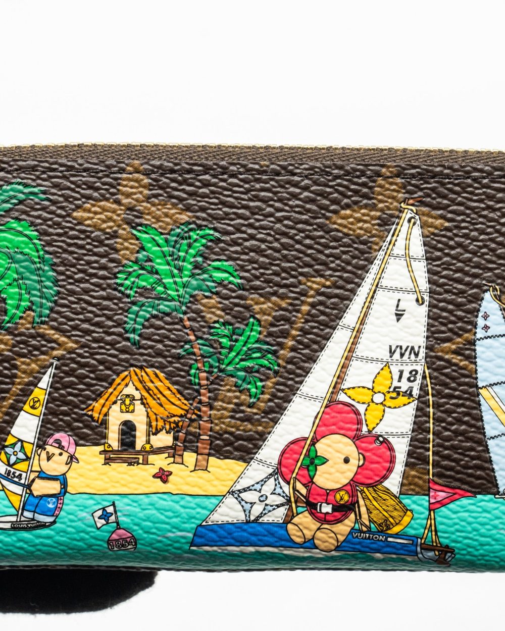 AAA Replica Louis Vuitton LV 2023 CHRISTMAS ANIMATION SAILING KEY POUCH MONOGRAM CANVAS MULTICOLOUR GHW