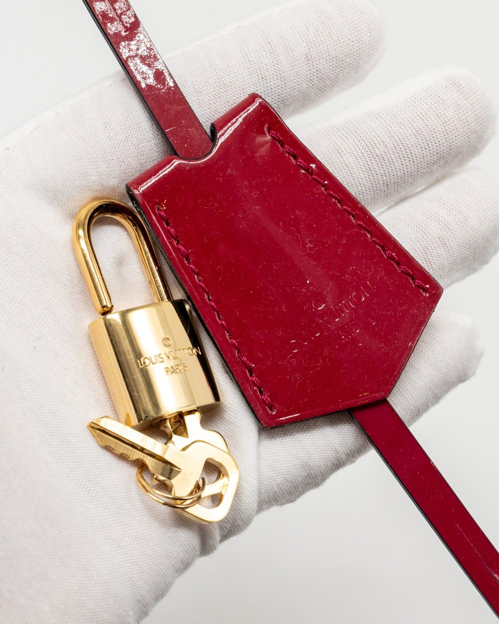 AAA Replica Louis Vuitton LV ALMA BB PATENT INDIAN ROSE GHW