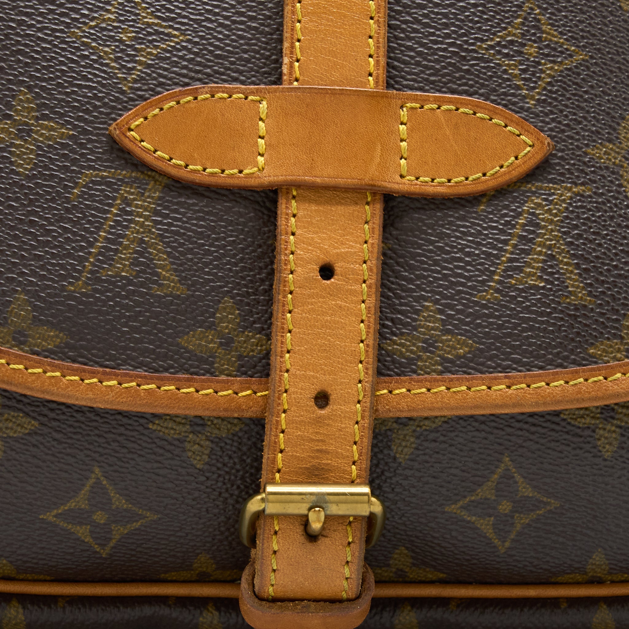 AAA Replica Louis Vuitton LV VINTAGE SAUMUR CLOTH CROSSBODY BAG MONOGRAM CANVAS GHW