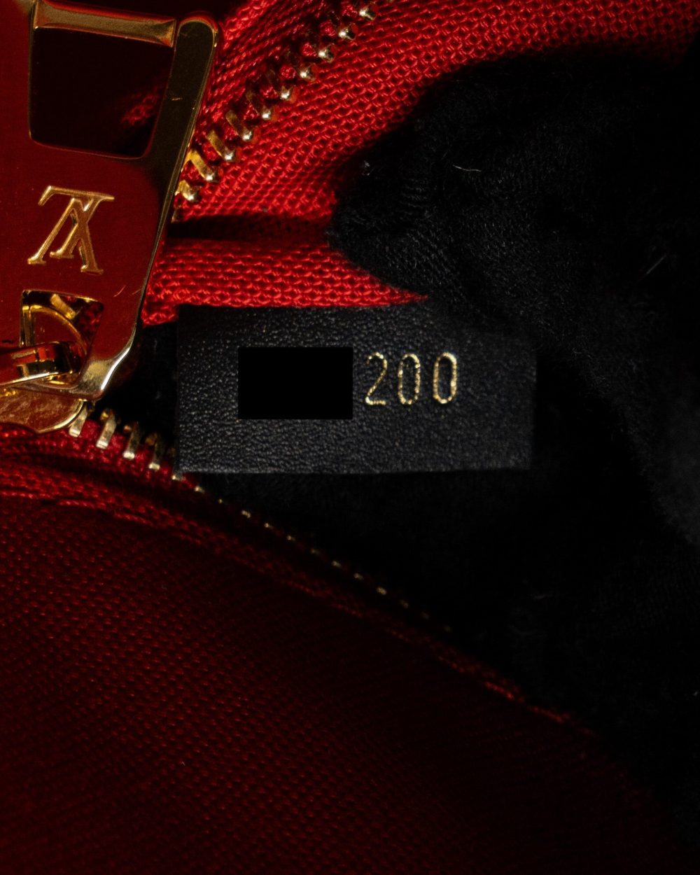 AAA Replica Louis Vuitton LV ONTHEGO MM MONOGRAM REVERSE CANVAS GHW