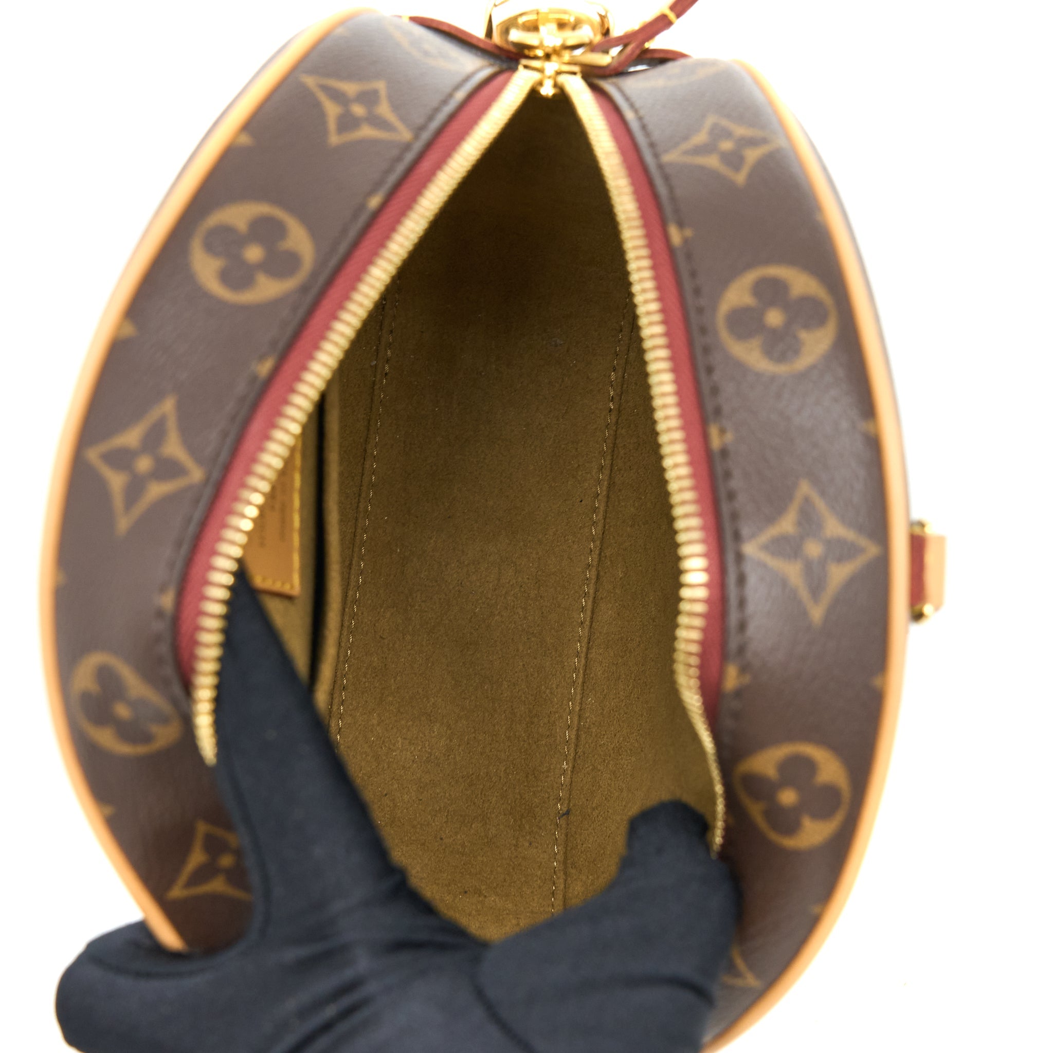 AAA Replica Louis Vuitton LV BOITE CHAPEAU SOUPLE MM MONOGRAM CANVAS GHW