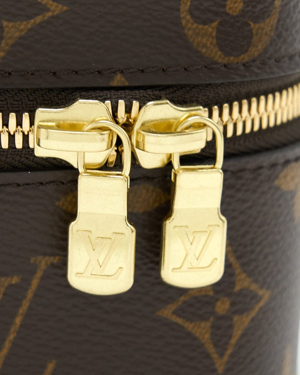 AAA Replica Louis Vuitton LV NICE NANO TOILETRY POUCH MONOGRAM CANVAS GHW