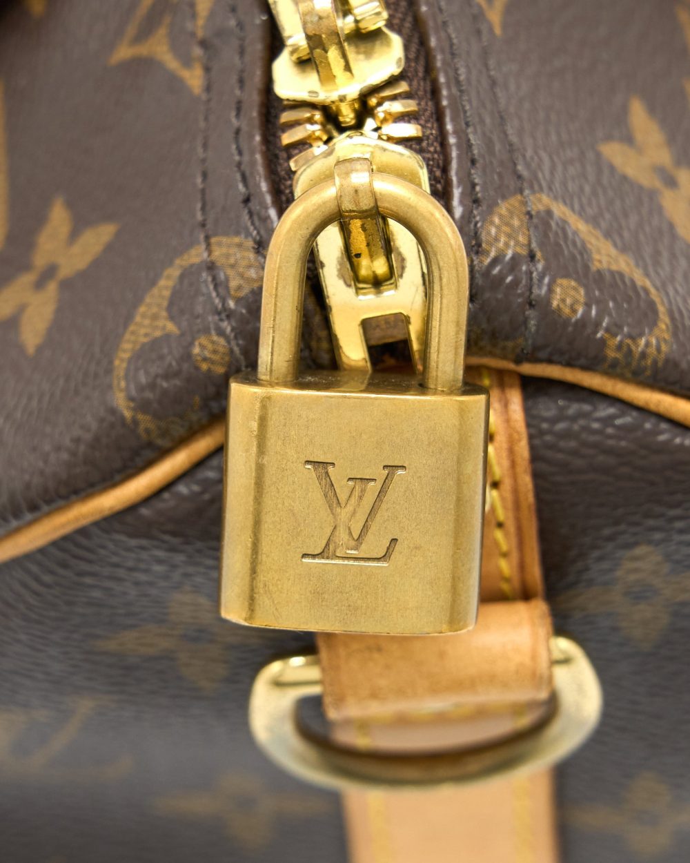 AAA Replica Louis Vuitton LV SPEEDY BANDOULIERE 25 MONOGRAM CANVAS GHW