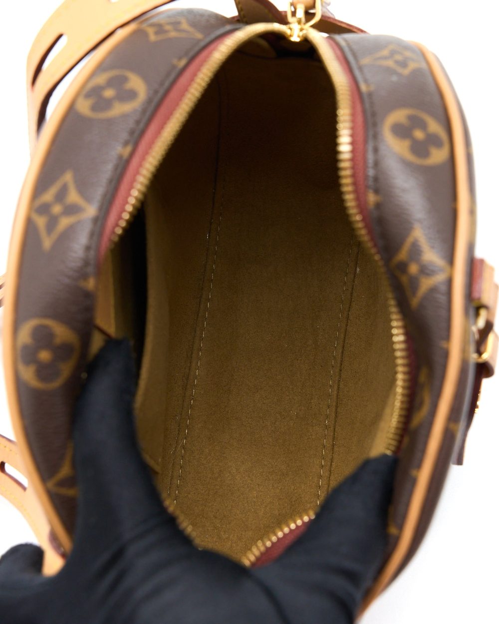 AAA Replica Louis Vuitton LV BOITE CHAPEAU SOUPLE MM MONOGRAM CANVAS GHW