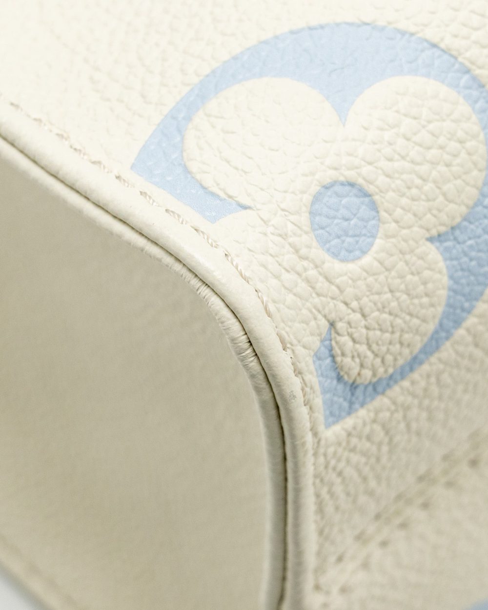 AAA Replica Louis Vuitton LV ONTHEGO PM BICOLOUR MONOGRAM EMPREINTE LATTE/CANDY BLUE GHW