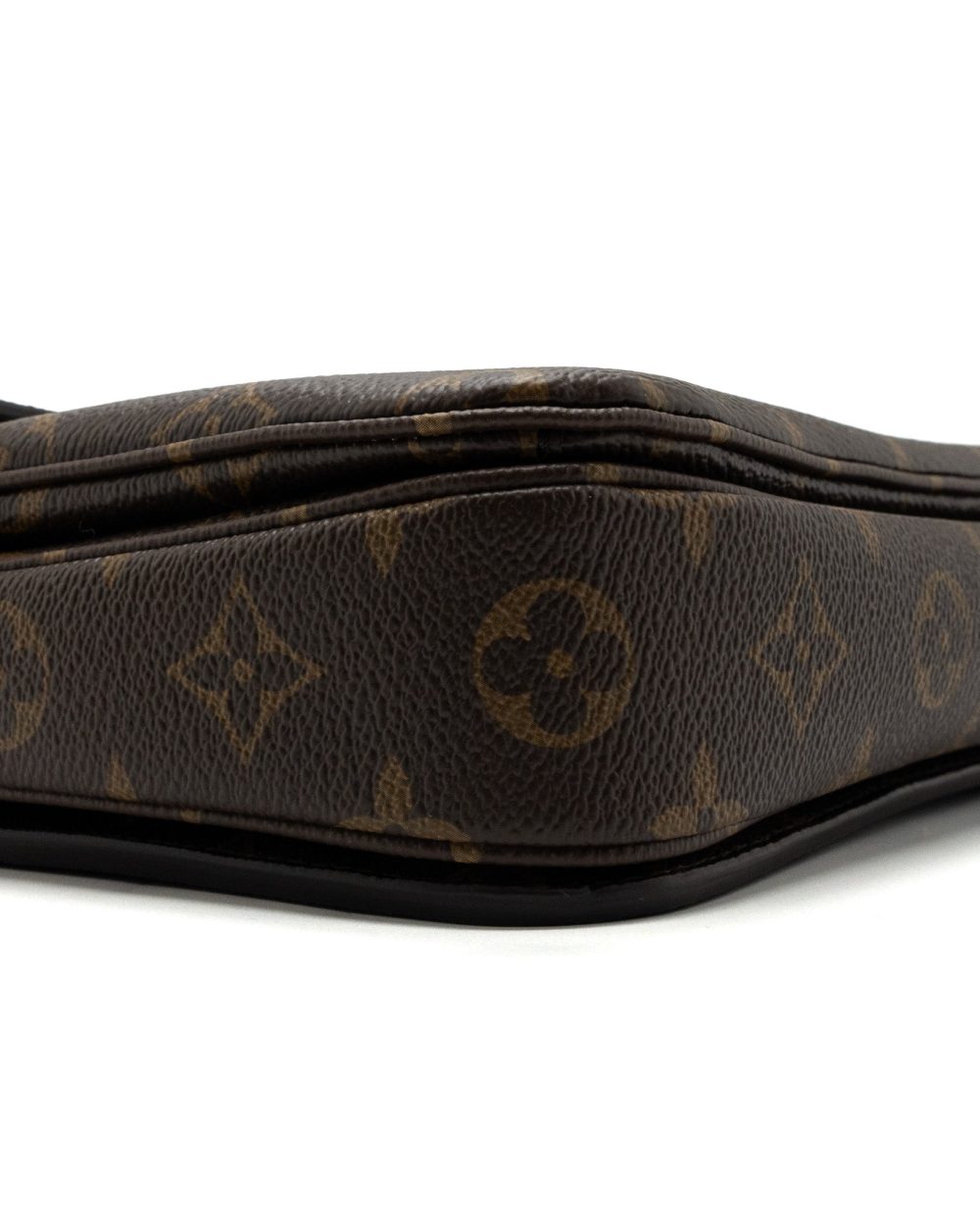AAA Replica Louis Vuitton LV POCHETTE MÉTIS MONOGRAM CANVAS GHW