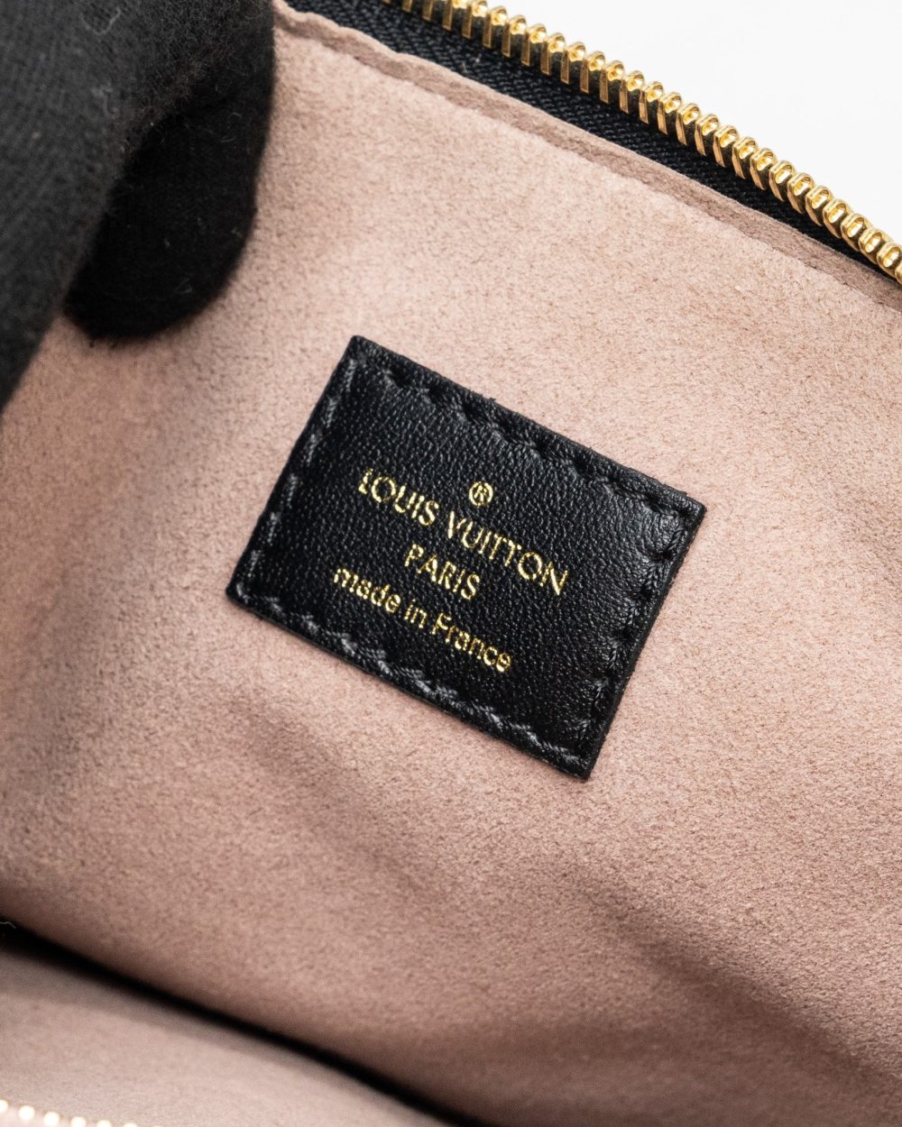 AAA Replica Louis Vuitton LV COUSSIN PM MONOGRAM EMPREINTE LAMBSKIN BLACK GHW (NEW VERSION)