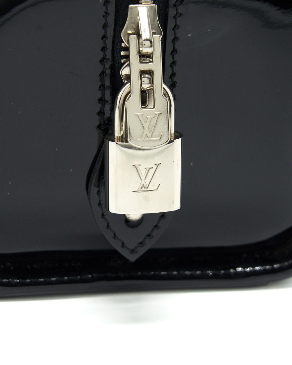 AAA Replica Louis Vuitton LV BOWLING BAG EPI PATENT BLACK