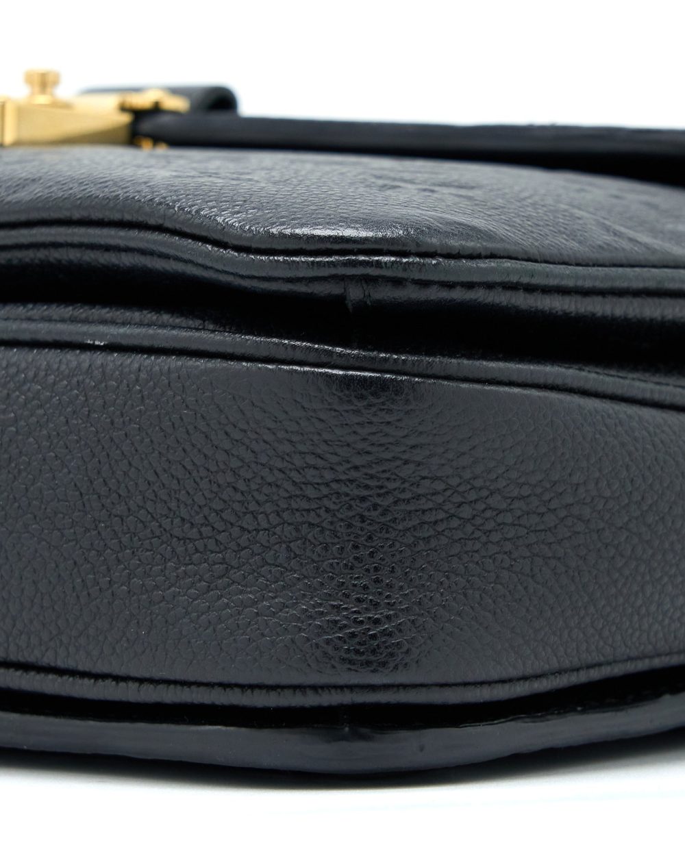 AAA Replica Louis Vuitton LV POCHETTE MÉTIS MONOGRAM EMPREINTE BLACK GHW