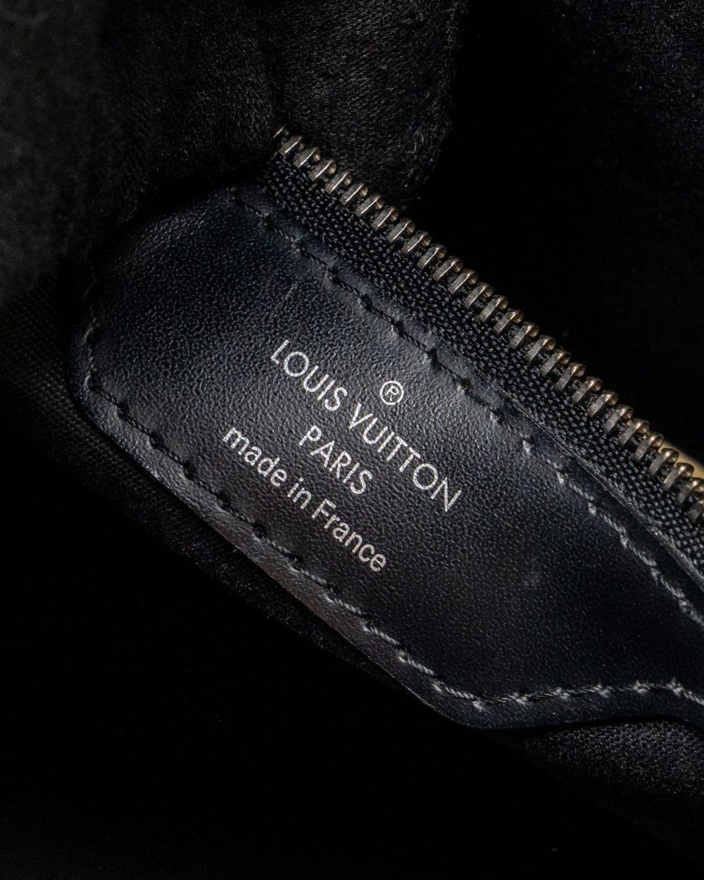 AAA Replica Louis Vuitton LV TOTE BAG EPI BLACK SHW