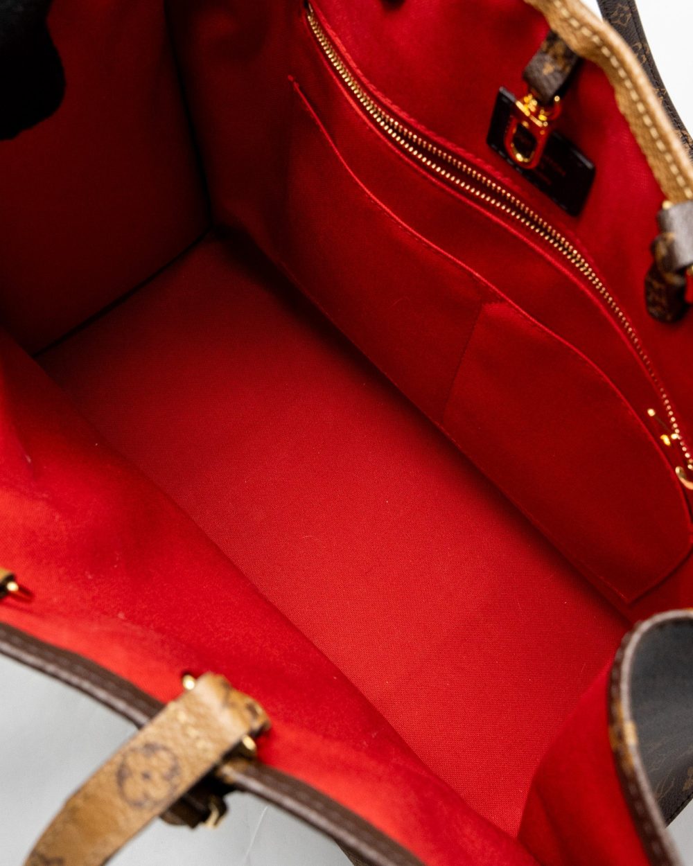 AAA Replica Louis Vuitton LV ONTHEGO GM MONOGRAM CANVAS GHW