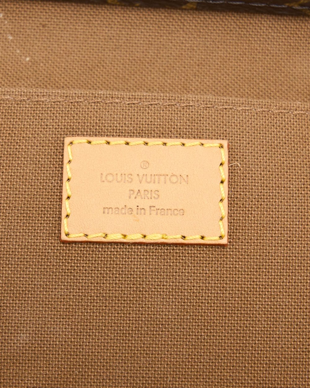 AAA Replica Louis Vuitton LV PETIT SAC PLAT MONOGRAM CANVAS GHW