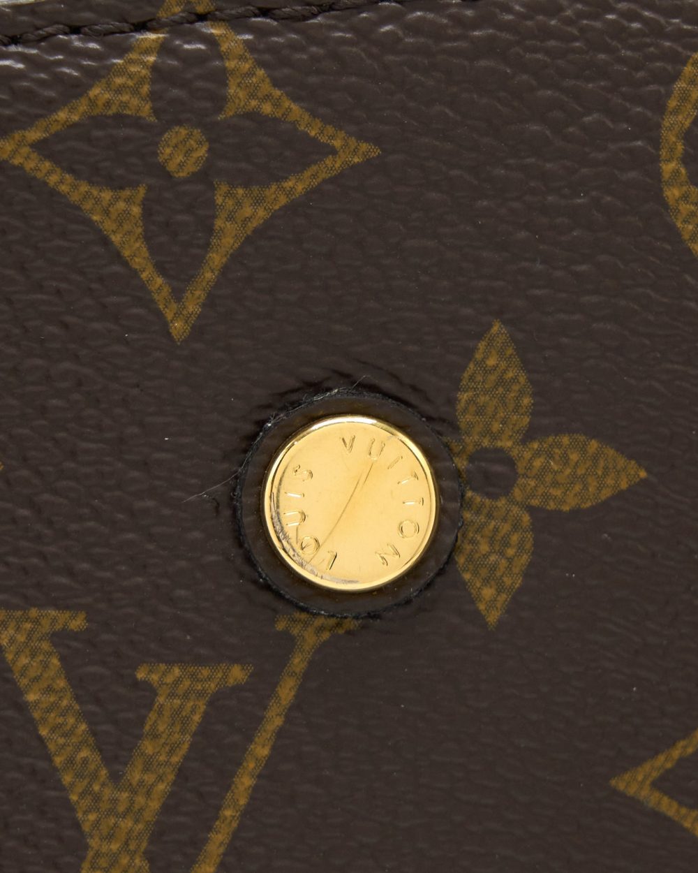 AAA Replica Louis Vuitton LV MONTAIGNE MM MONOGRAM CANVAS GHW