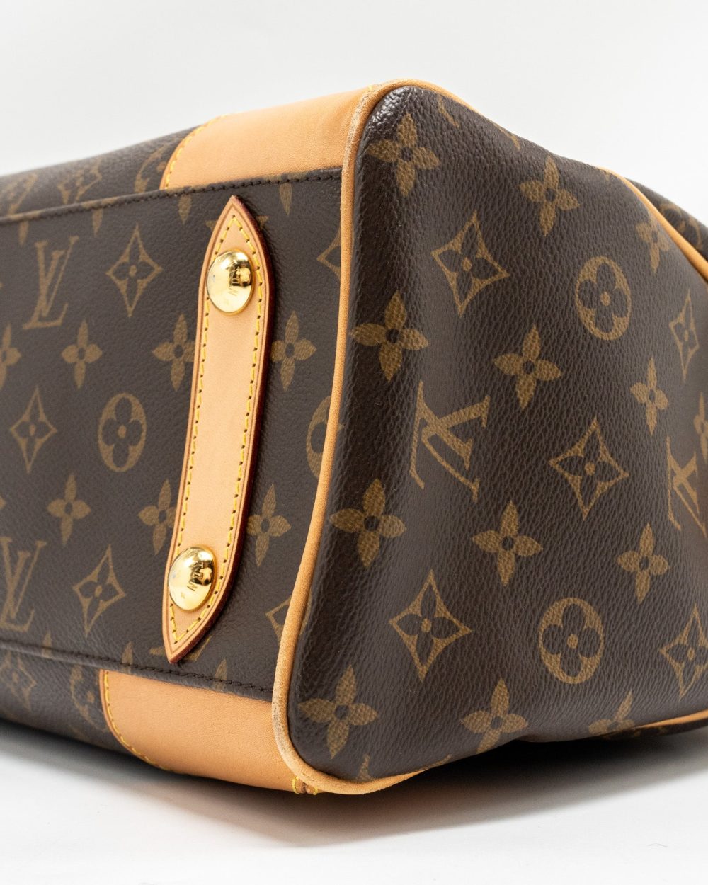 AAA Replica Louis Vuitton LV RETIRO PM MONOGRAM CANVAS GHW