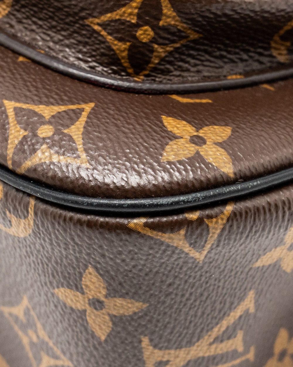 AAA Replica Louis Vuitton LV PASSY MONOGRAM CANVAS BLACK/GOLD HARDWARE