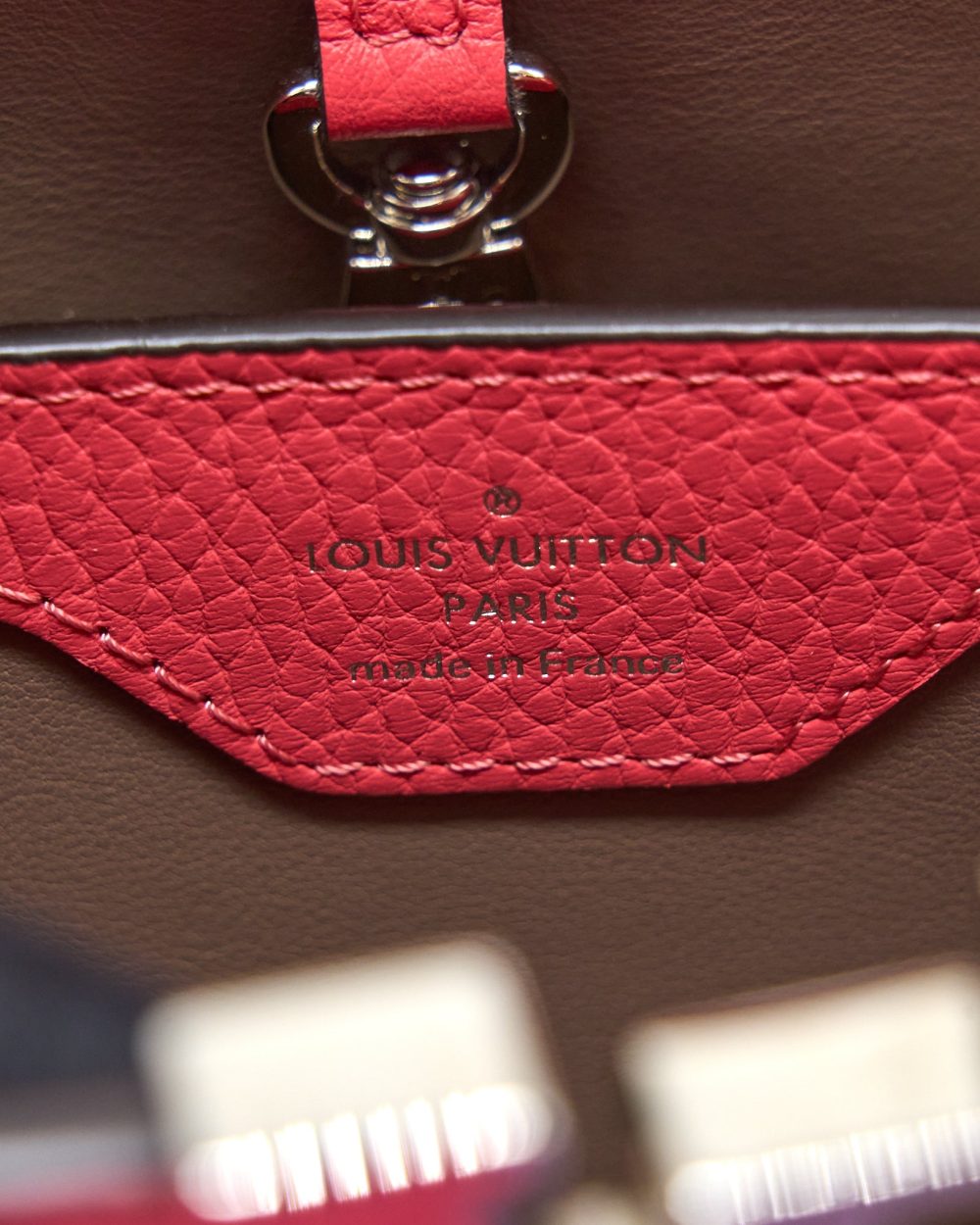 AAA Replica Louis Vuitton LV CAPUCINES BB TAURILLON PINK SHW