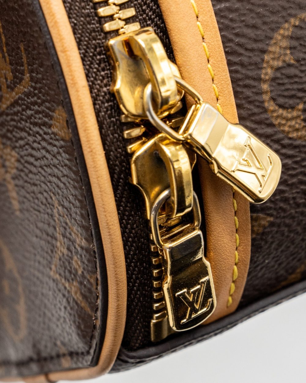 AAA Replica Louis Vuitton LV MINI BOITE CHAPEAU MONOGRAM CANVAS GHW