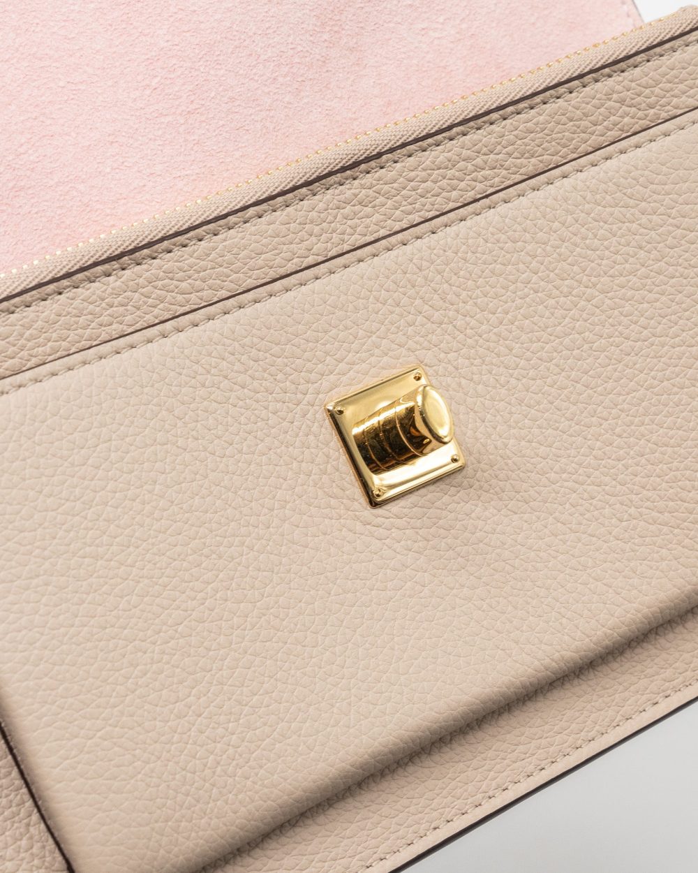 AAA Replica Louis Vuitton LV MYLOCKME CHAIN POCHETTE CALFSKIN GREIGE BEIGE GHW