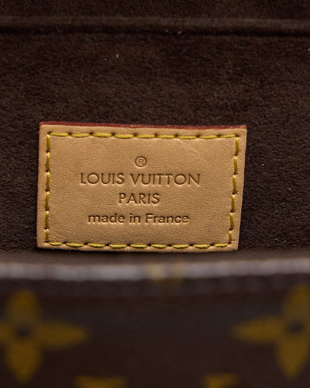 AAA Replica Louis Vuitton LV POCHETTE MÉTIS MONOGRAM CANVAS GHW