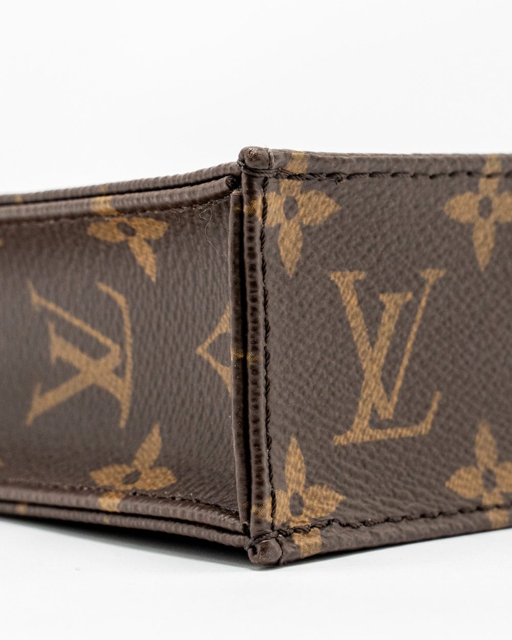 AAA Replica Louis Vuitton LV PETIT SAC PLAT MONOGRAM CANVAS GHW