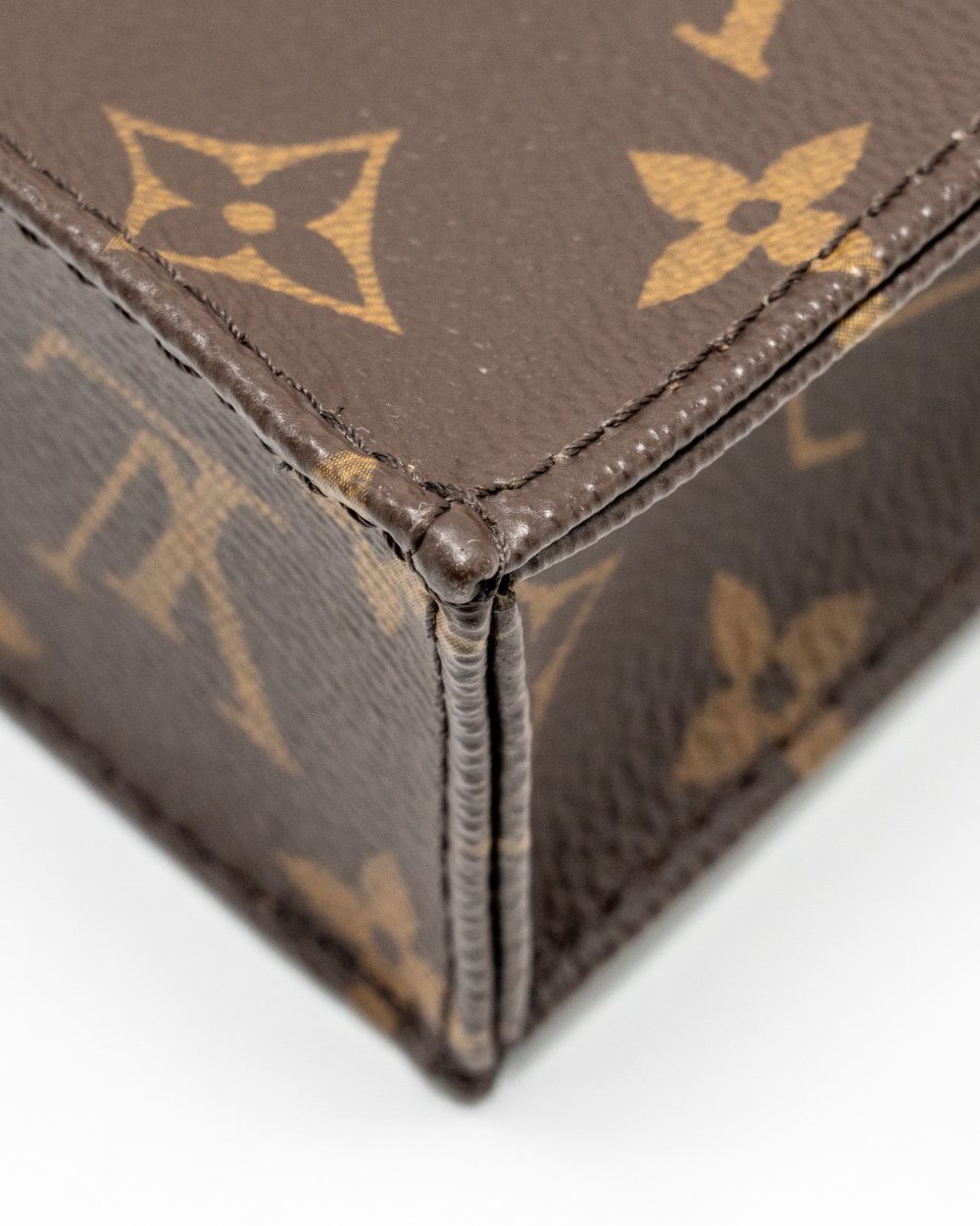 AAA Replica Louis Vuitton LV PETIT SAC PLAT MONOGRAM CANVAS GHW