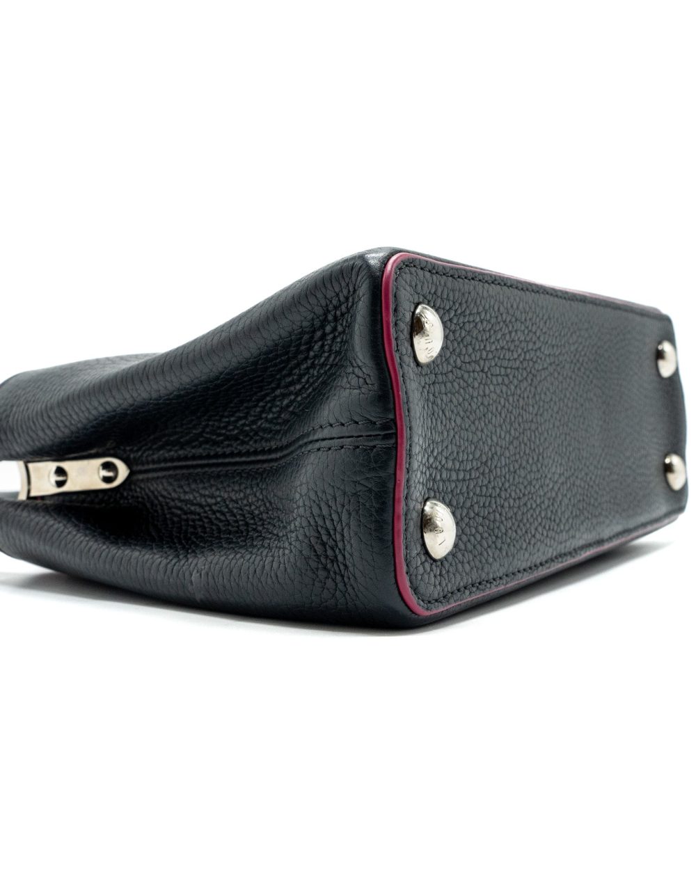 AAA Replica Louis Vuitton LV CAPUCINES BB TAURILLON NAVY SHW