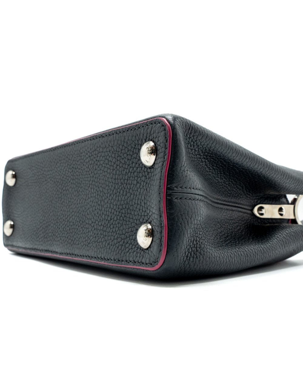 AAA Replica Louis Vuitton LV CAPUCINES BB TAURILLON NAVY SHW