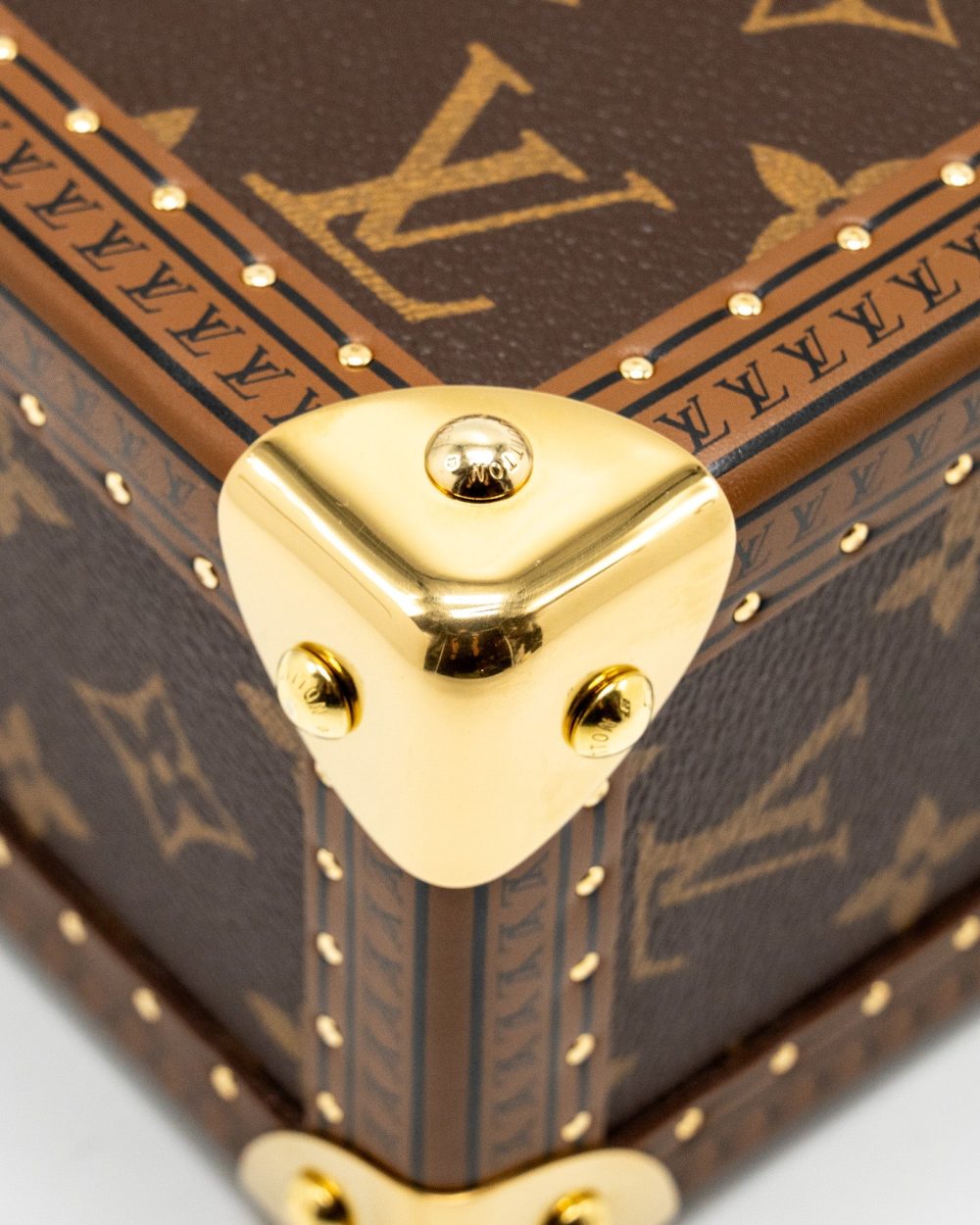 AAA Replica Louis Vuitton LV CAMERA BOX TRUNK MONOGRAM CANVAS/LEATHER GHW