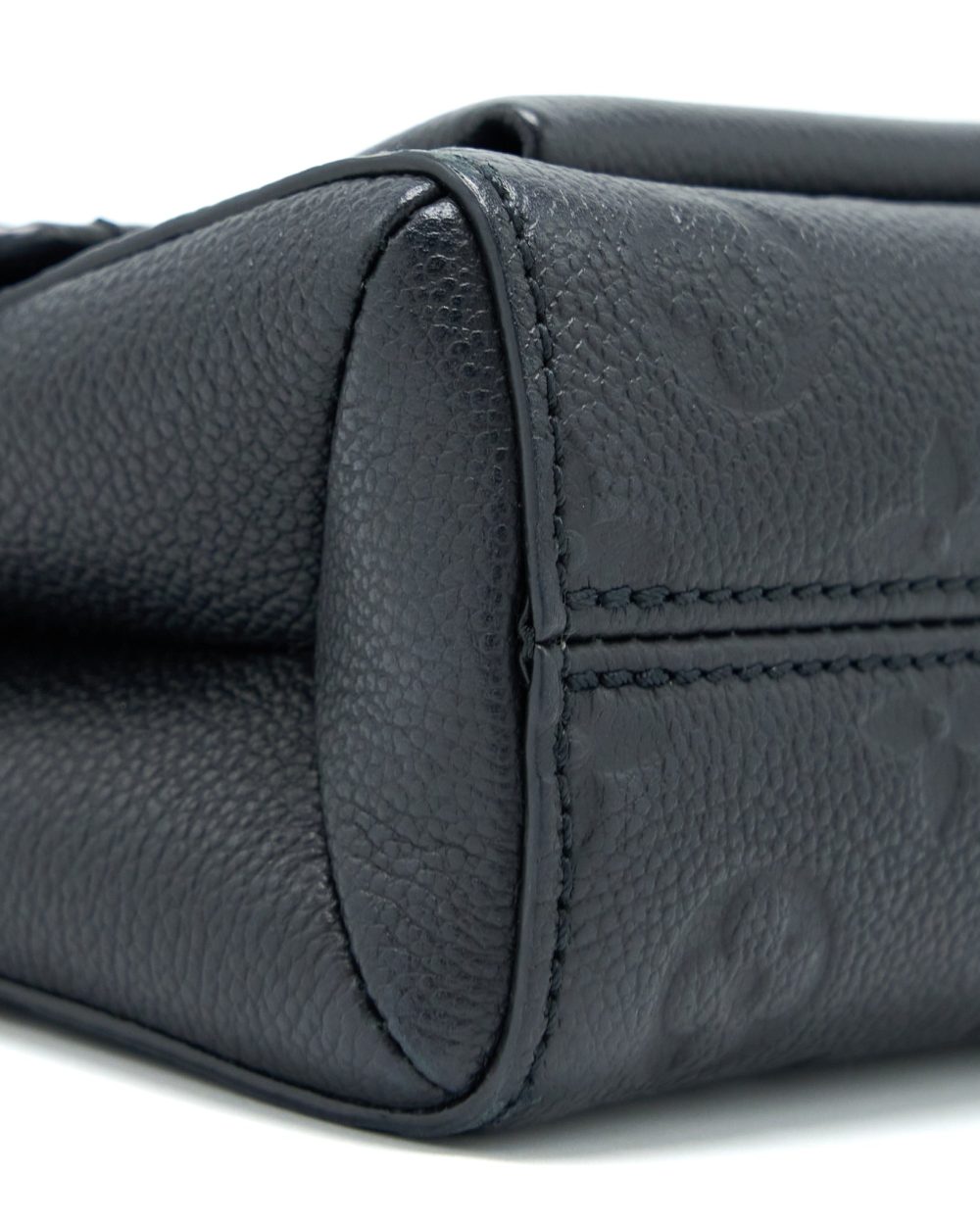 AAA Replica Louis Vuitton LV VAVIN BB MONOGRAM EMPREINTE BLACK GHW