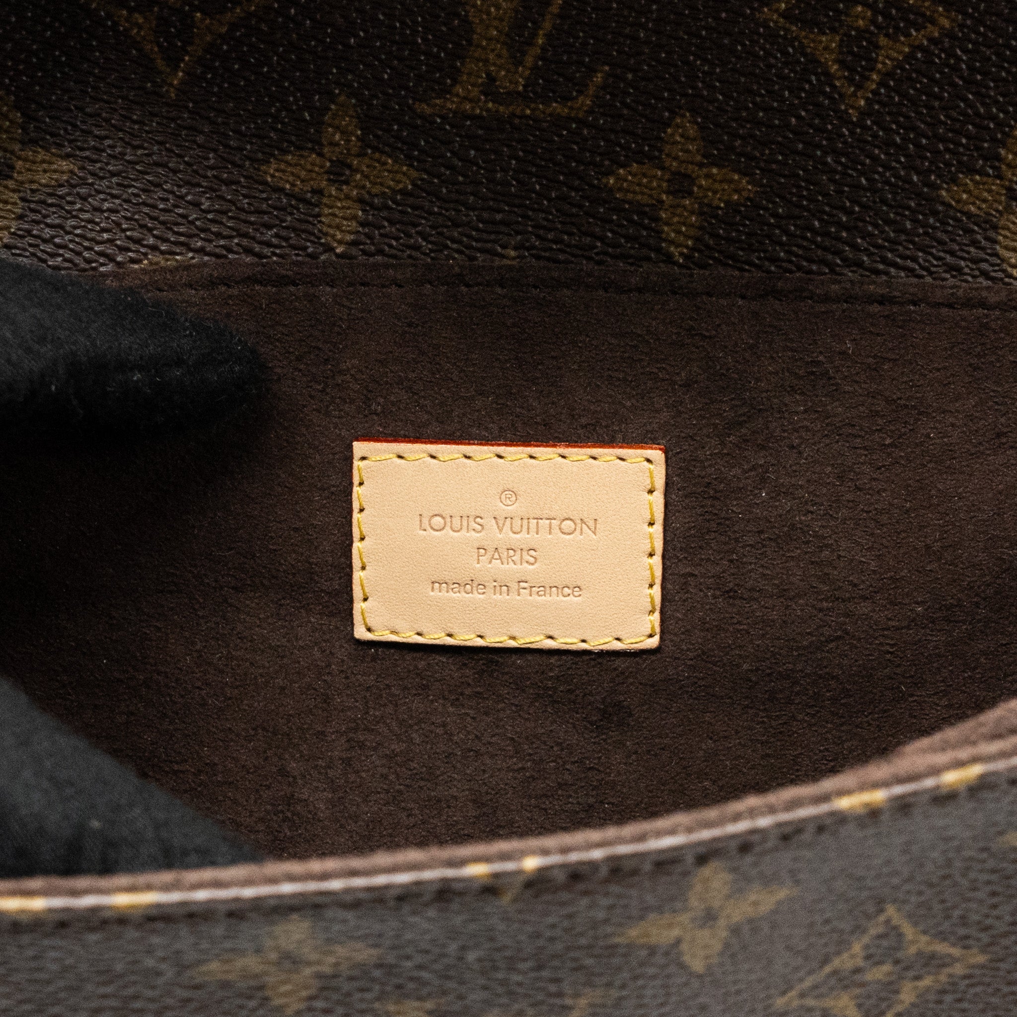 AAA Replica Louis Vuitton LV POCHETTE MÉTIS MONOGRAM CANVAS GHW