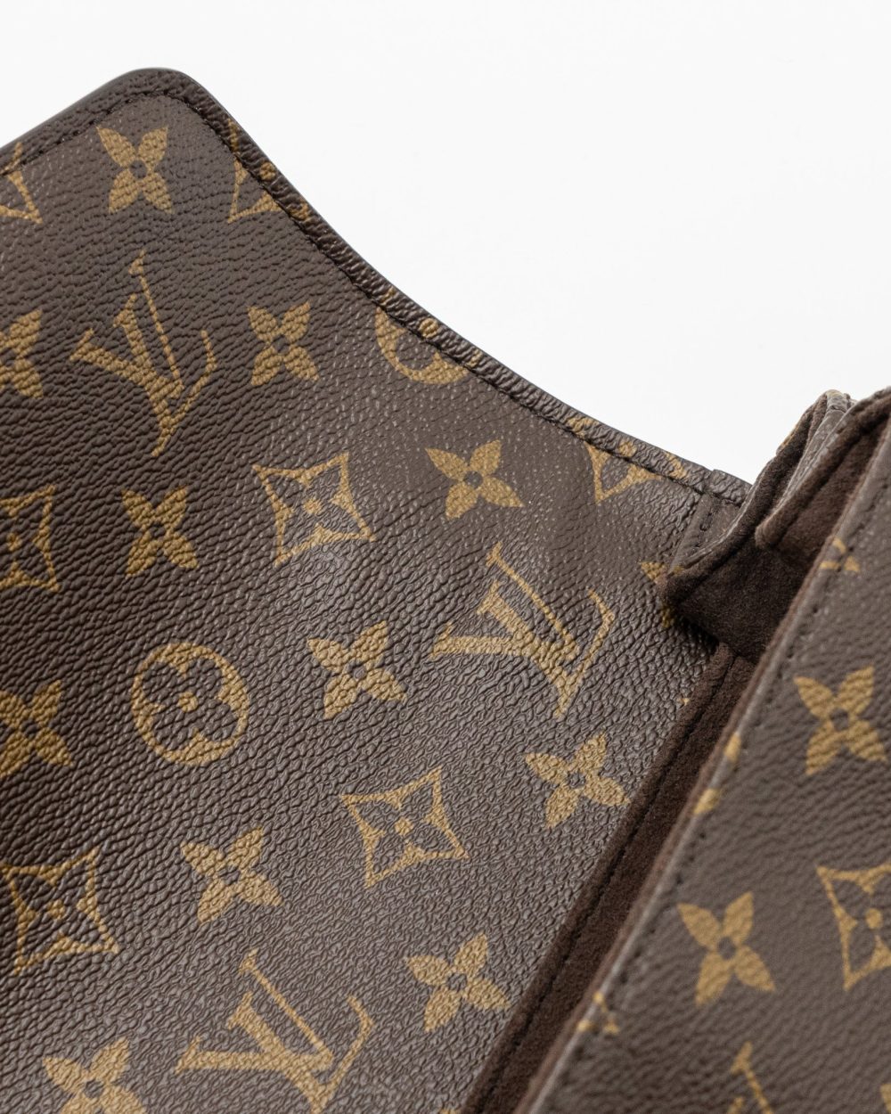 AAA Replica Louis Vuitton LV POCHETTE MÉTIS MONOGRAM CANVAS GHW
