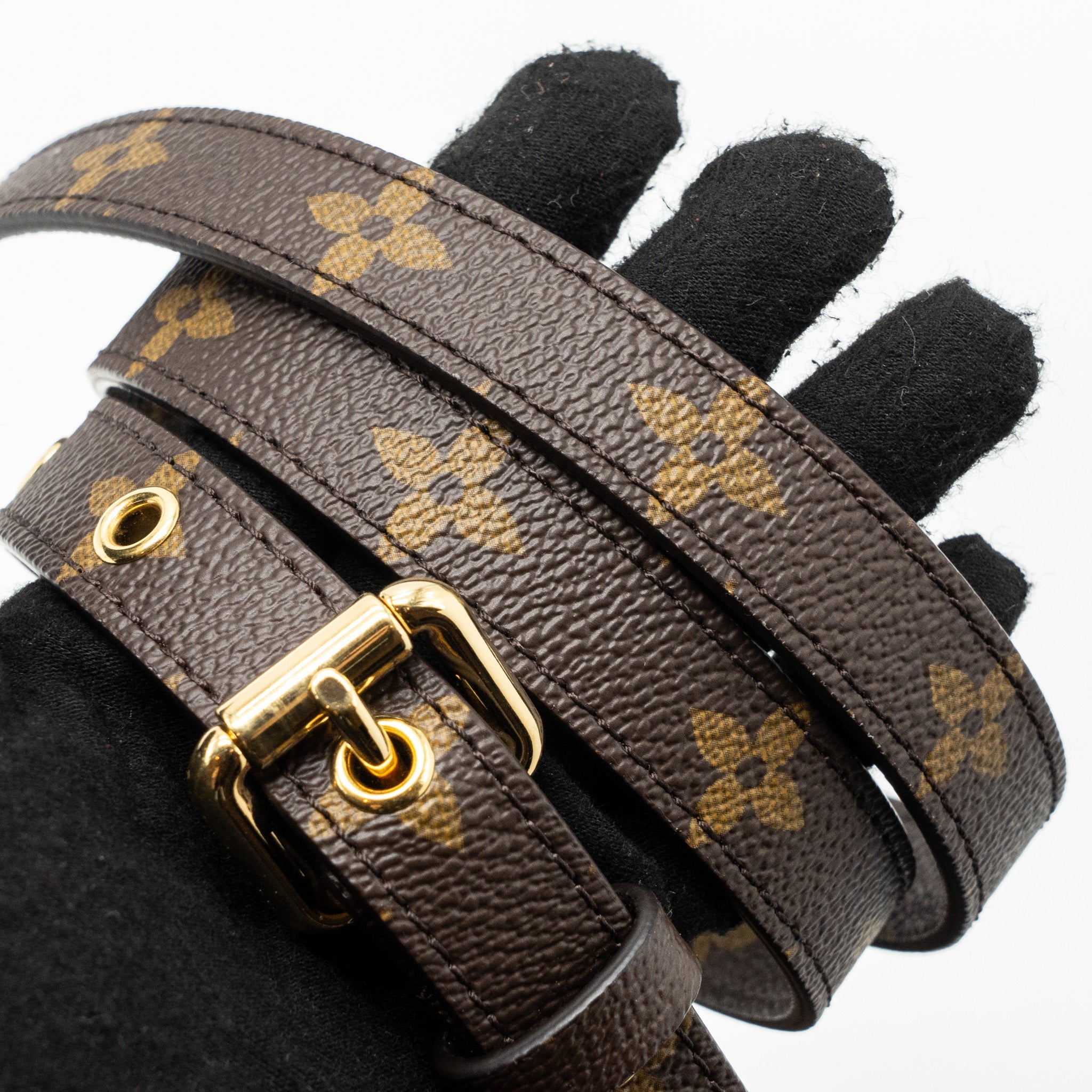 AAA Replica Louis Vuitton LV POCHETTE MÉTIS MONOGRAM CANVAS GHW