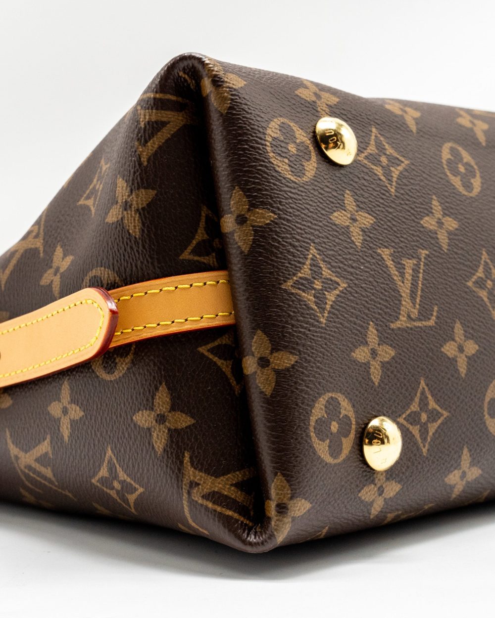 AAA Replica Louis Vuitton LV CARRYALL PM MONOGRAM CANVAS GHW 